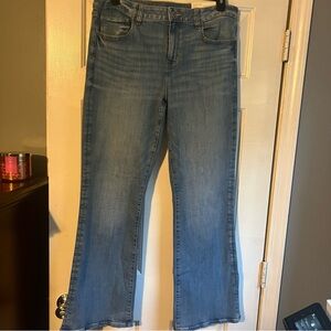 American Eagle Skinny Kick Boot Jeans Next Level Stretch NWT SIZE 16